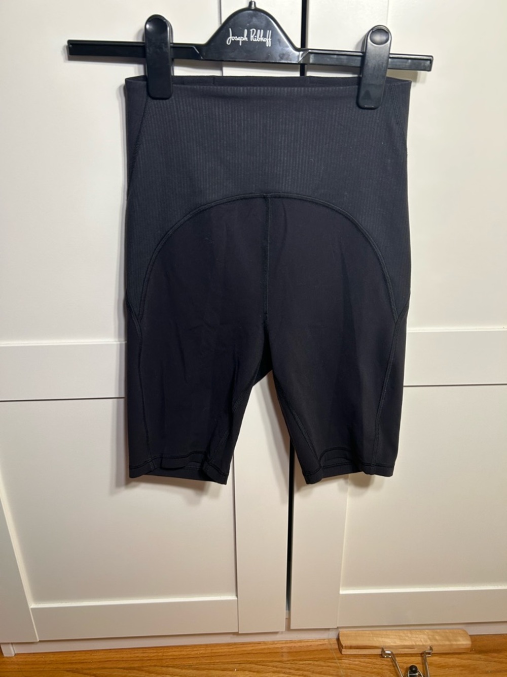 Lululemon Blissful Bend Super High-Rise Short size 4 - Picture 7 of 7